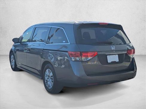 Used 2016 Honda Odyssey LX image 9