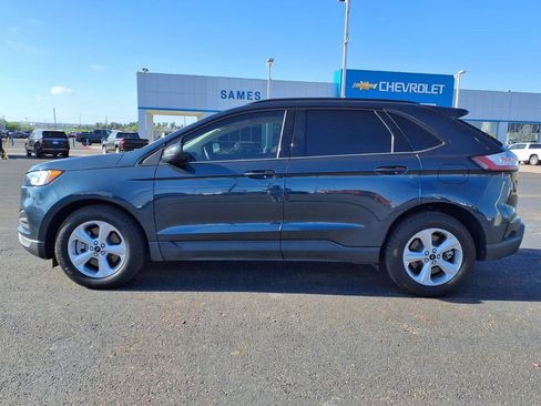 Used 2024 Ford Edge SE image 4