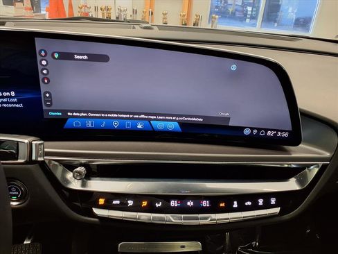 Certified 2024 Cadillac Lyriq Tech w/ Driver Assist Package image 23