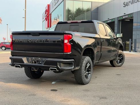 Used 2021 Chevrolet Silverado 1500 LT Trail Boss w/ Convenience Package II AWD/4WD image 5