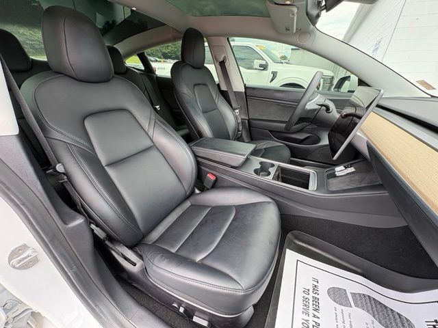 Used 2021 Tesla Model 3 Standard Range Plus RWD image 23