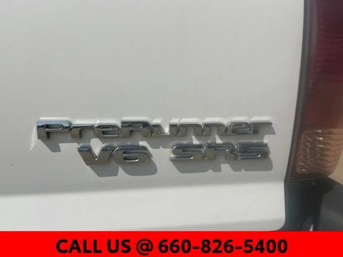 Used 2006 Toyota Tacoma PreRunner w/ SR5 Pkg #2 RWD image 8