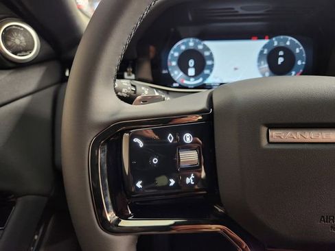 New 2026 Land Rover Range Rover Evoque S image 27