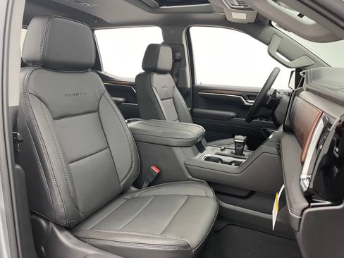 New 2026 GMC Sierra 1500 Denali AWD/4WD image 37