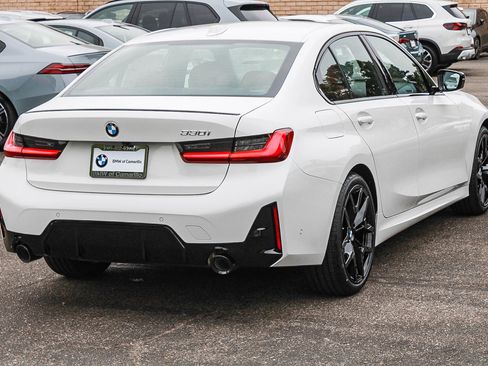 New 2026 BMW 330i Sedan w/ M Sport Package RWD image 5