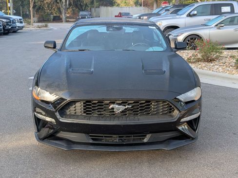 Used 2022 Ford Mustang Premium image 8
