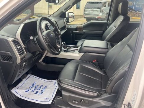 Used 2019 Ford F150 Lariat w/ Equipment Group 501A Mid AWD/4WD image 14