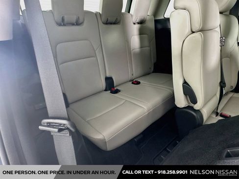 Certified 2026 Nissan Pathfinder SL FWD image 26