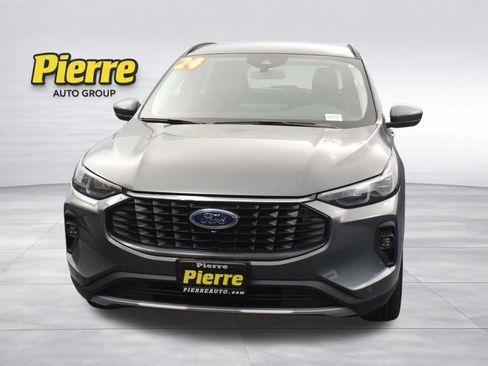 Used 2024 Ford Escape Platinum image 6