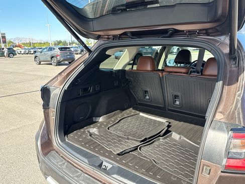 Used 2021 Subaru Outback Touring XT AWD/4WD image 15