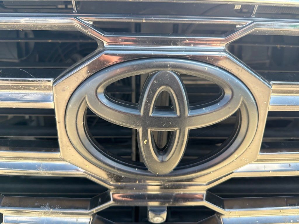 Used 2024 Toyota Sequoia Platinum AWD/4WD image 12