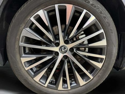 Used 2023 Lexus RX 350 Premium Plus w/ Accessory Package AWD/4WD image 34