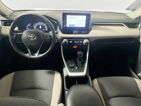 Used 2024 Toyota RAV4 XLE w/ Convenience Package AWD/4WD image 29