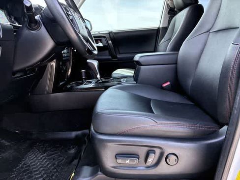Used 2020 Toyota 4Runner TRD Pro AWD/4WD image 18