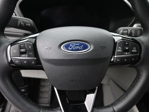 Used 2023 Ford Escape Active w/ Tech Pack #2 AWD/4WD image 17