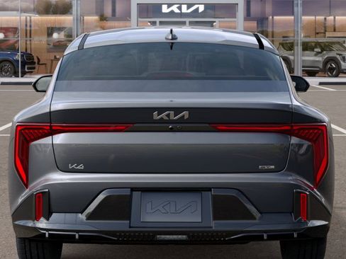 New 2025 Kia K4 GT-Line image 13