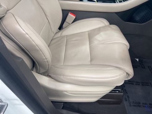 Used 2023 Lincoln Aviator Reserve w/ Equipment Group 201A image 24