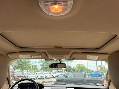 Used 2014 Ford F150 Lariat w/ Equipment Group 502A Luxury AWD/4WD image 26