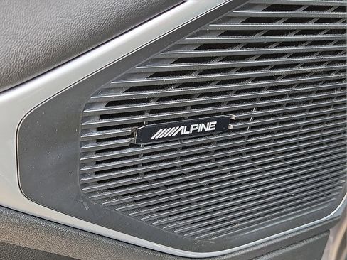 Used 2024 Jeep Wagoneer Series II w/ Flexible Seating Group image 24