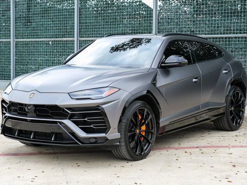 Used 2020 Lamborghini Urus image 7
