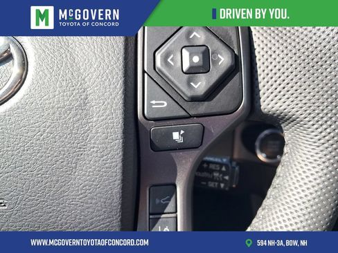 Used 2023 Toyota Tacoma TRD Off-Road w/ Technology Package AWD/4WD image 21