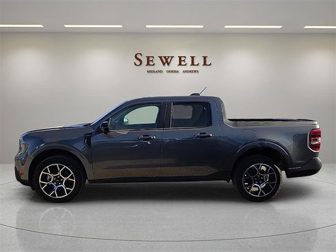 New 2025 Ford Maverick Lariat w/ 4K Tow Package image 2