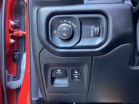 Used 2023 RAM 1500 Lone Star image 56