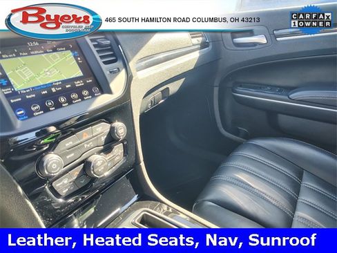 Used 2023 Chrysler 300 S image 27