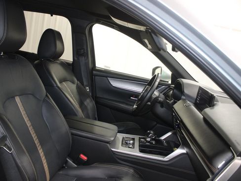 Used 2025 MAZDA CX-90 3.3 Turbo w/ Premium Plus Pkg AWD/4WD image 23