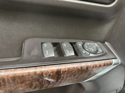 Used 2019 GMC Sierra 1500 Denali w/ Driver Alert Package II AWD/4WD image 25