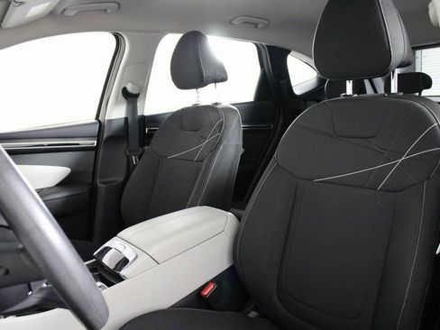 Certified 2024 Hyundai Tucson SE image 14