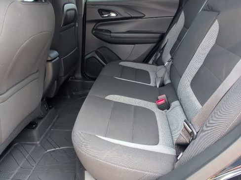 New 2026 Chevrolet TrailBlazer LT w/ Convenience Package FWD image 6