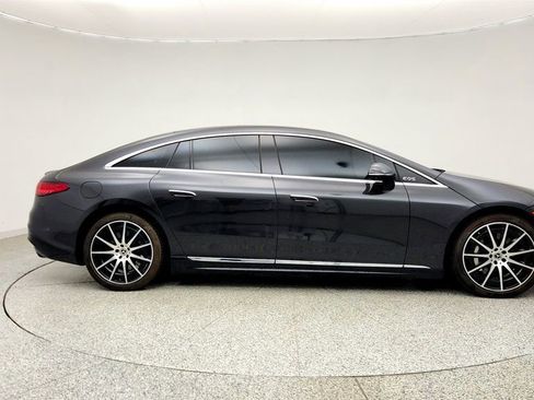 Used 2023 Mercedes-Benz EQS 580 4MATIC Sedan image 4