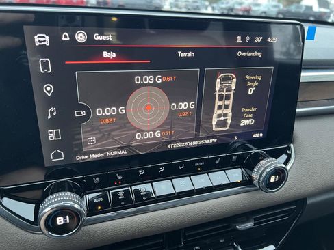 New 2026 GMC Canyon Denali image 32