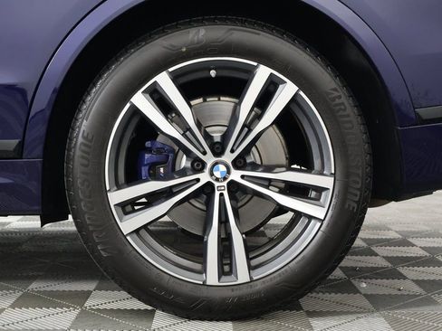 Used 2023 BMW X7 xDrive40i w/ Executive Package image 17