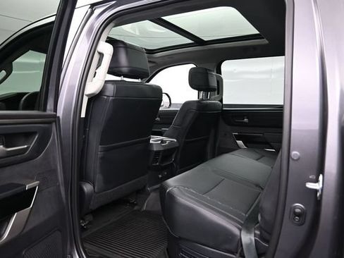Used 2023 Toyota Tundra Limited AWD/4WD image 23