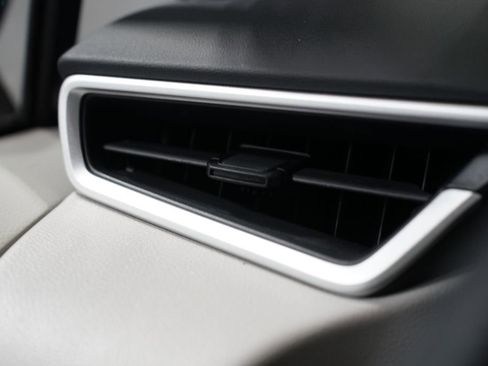 Certified 2025 Toyota Corolla LE FWD image 23