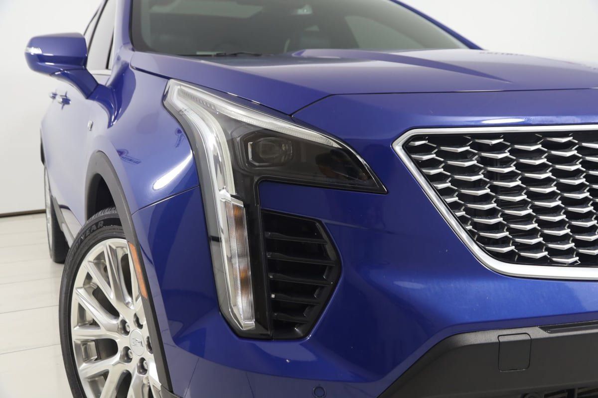 Used 2021 Cadillac XT4 Premium Luxury w/ LPO, Radiant Package AWD/4WD image 41