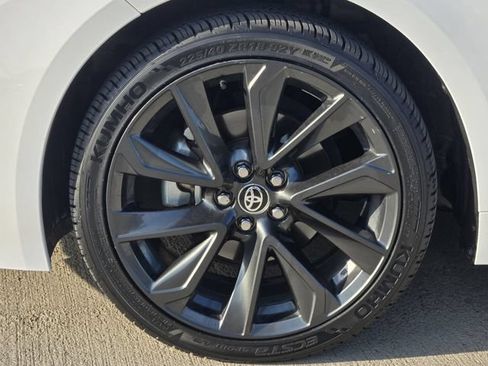 Used 2024 Toyota Corolla SE FWD image 11