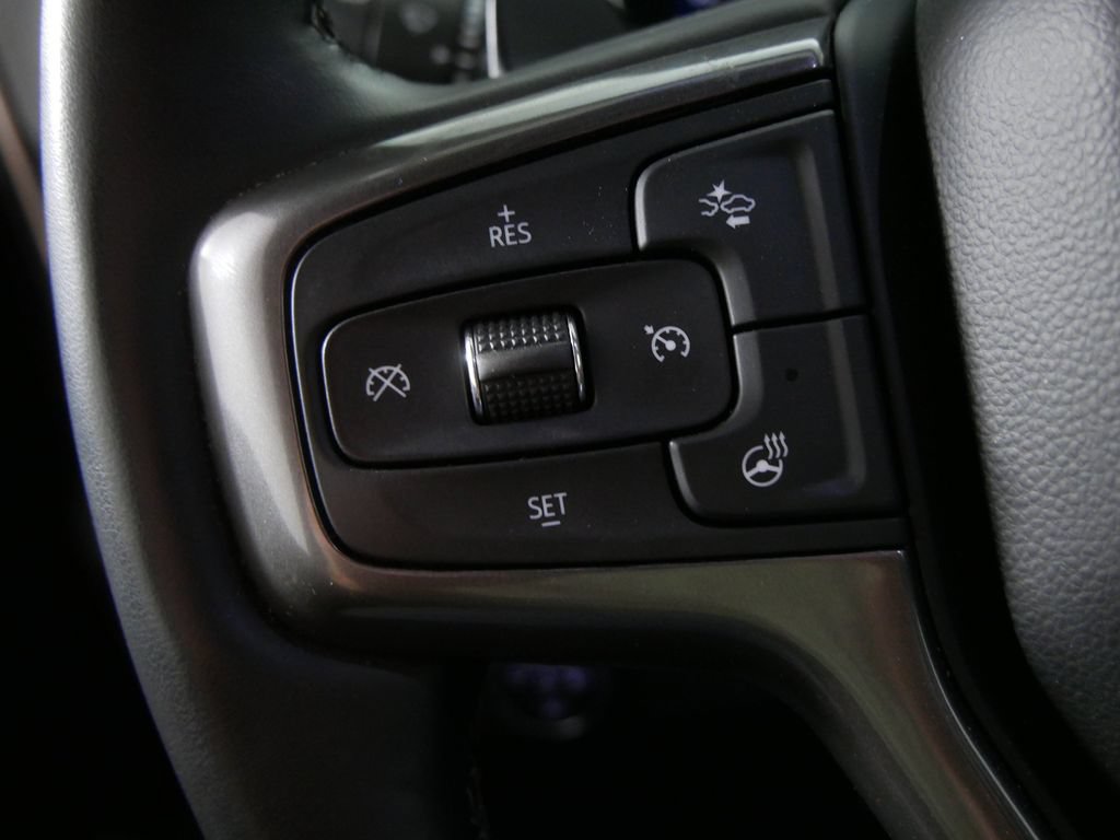 Used 2024 Chevrolet Silverado 1500 High Country w/ High Country Premium Package AWD/4WD image 25