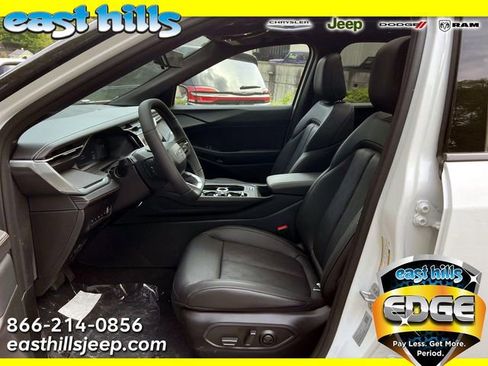 New 2026 Jeep Cherokee Overland w/ Advanced Pro Tech Group AWD/4WD image 7