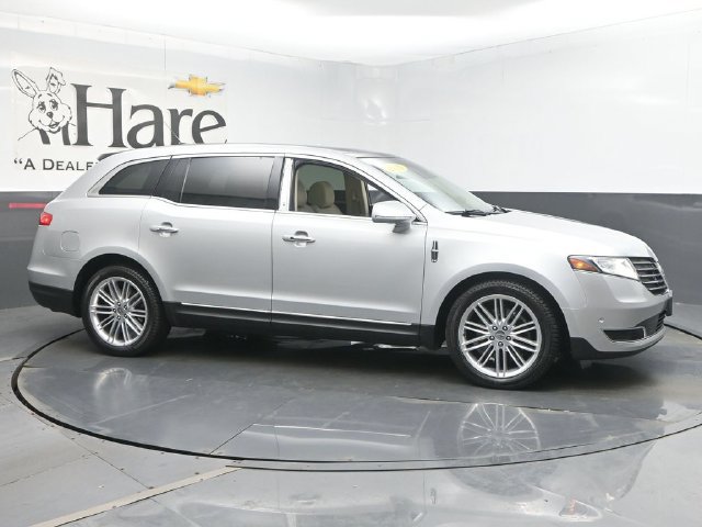 Used 2019 Lincoln MKT AWD image 59