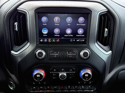 Used 2019 GMC Sierra 1500 Denali w/ Denali Ultimate Package image 18