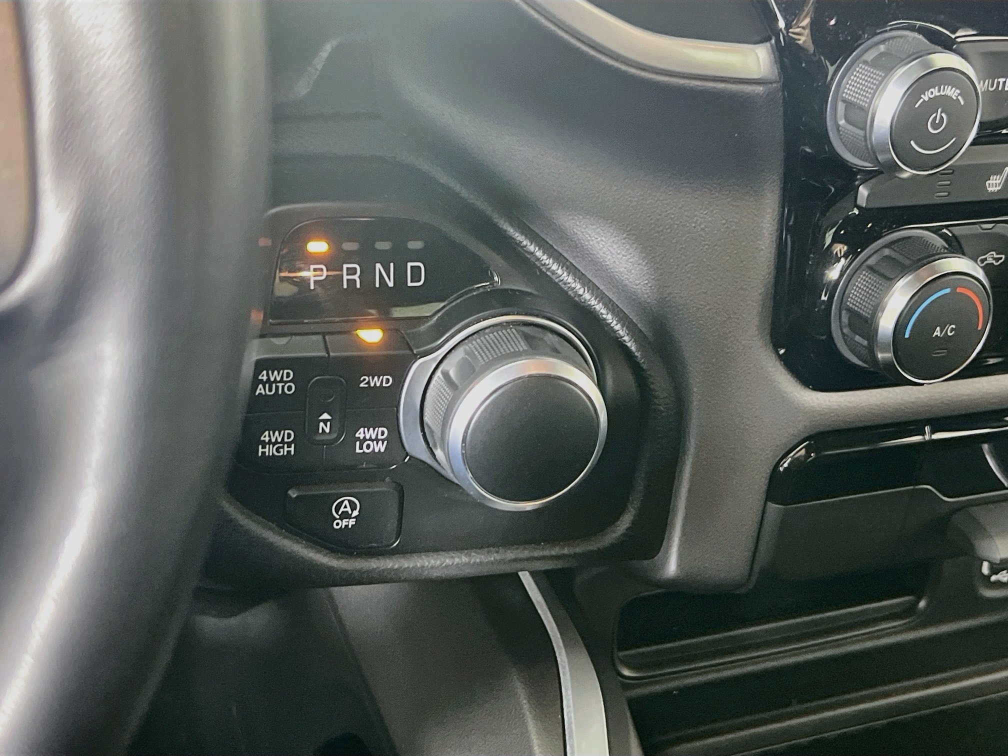 Used 2023 RAM 1500 Big Horn AWD/4WD image 17