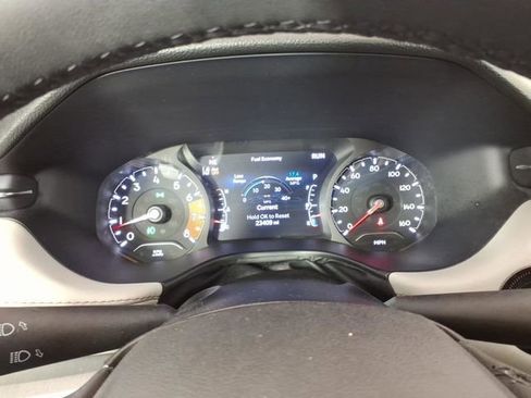 Used 2024 Jeep Compass Limited image 20