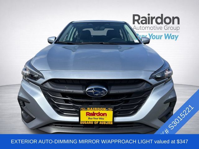 Used 2025 Subaru Legacy Limited AWD/4WD image 2