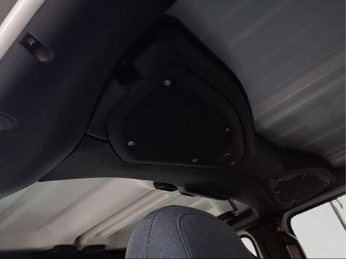 New 2025 Jeep Gladiator Sport image 13