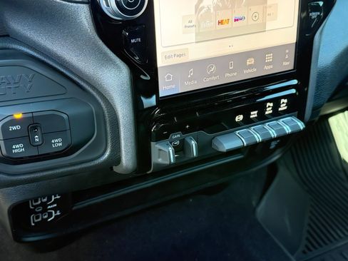 New 2026 RAM 3500 Tradesman AWD/4WD image 20