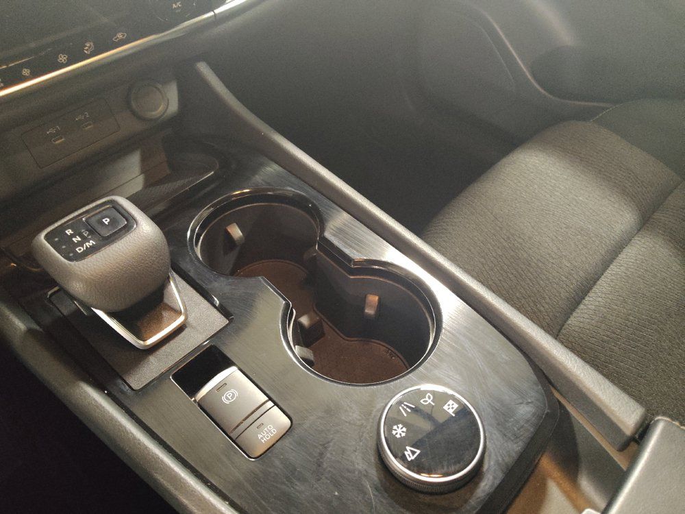 Used 2025 Nissan Rogue SV AWD/4WD image 26