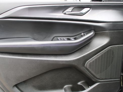New 2025 Jeep Grand Cherokee Altitude RWD image 14